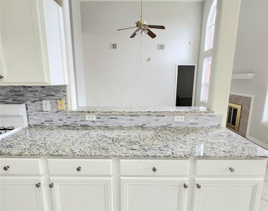 14335 Berrington Drive - Photo Thumbnail 5