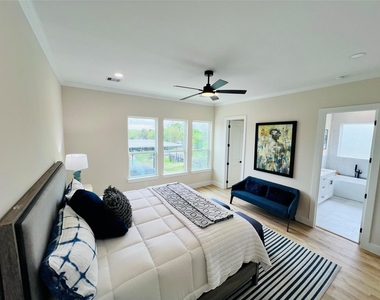 3229 Tuam Street - Photo Thumbnail 22