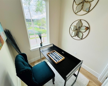 3229 Tuam Street - Photo Thumbnail 20