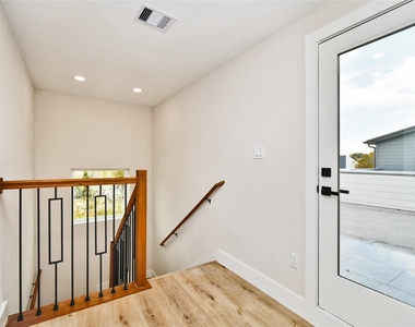 3229 Tuam Street - Photo Thumbnail 31