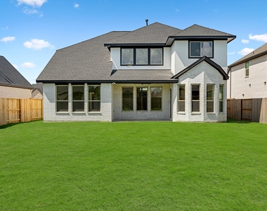 2610 Glacier Point Drive - Photo Thumbnail 23