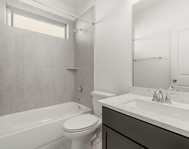 2610 Glacier Point Drive - Photo Thumbnail 16