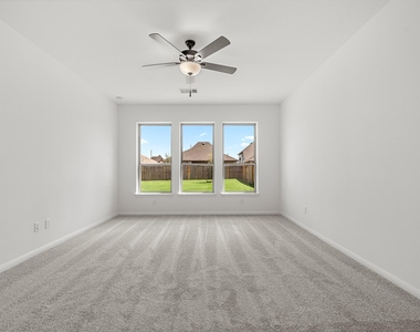 2610 Glacier Point Drive - Photo Thumbnail 9