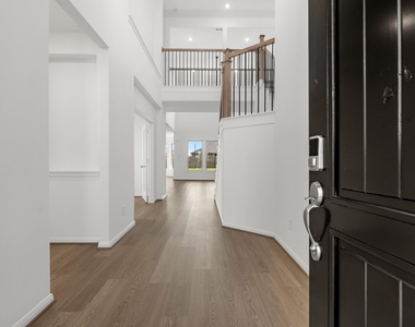 2610 Glacier Point Drive - Photo Thumbnail 1