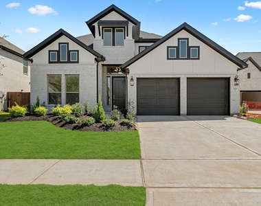 2610 Glacier Point Drive - Photo Thumbnail 24