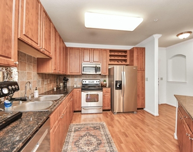 1711 Old Spanish Trail - Photo Thumbnail 8