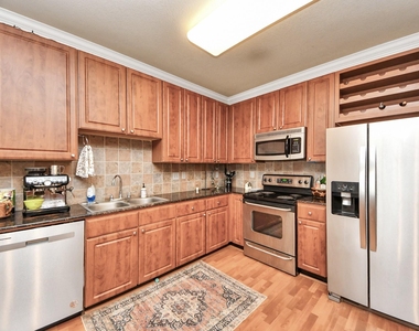1711 Old Spanish Trail - Photo Thumbnail 5