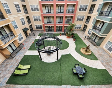 1711 Old Spanish Trail - Photo Thumbnail 21