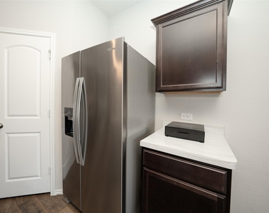 20818 Edmeston Way - Photo Thumbnail 13