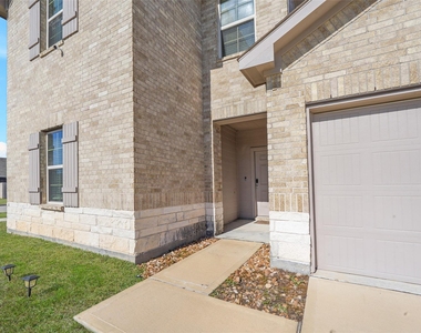 20818 Edmeston Way - Photo Thumbnail 2
