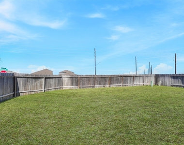 20818 Edmeston Way - Photo Thumbnail 31