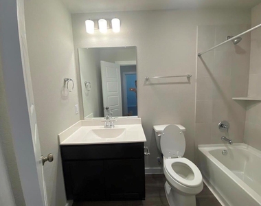 3119 Spanish Oak - Photo Thumbnail 15