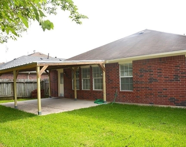 10011 Nw Park Place Drive - Photo Thumbnail 19
