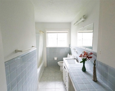 5231 Beechnut Street - Photo Thumbnail 9
