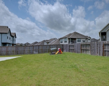 2543 Manor Valley Court - Photo Thumbnail 27