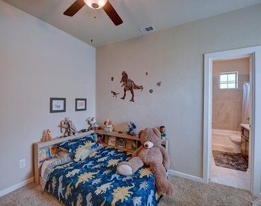 2543 Manor Valley Court - Photo Thumbnail 22