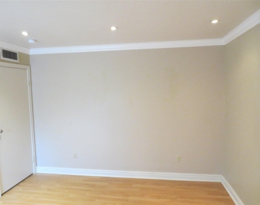 7950 Stadium Drive - Photo Thumbnail 6