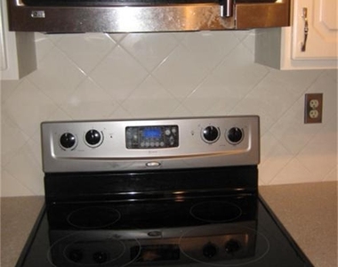 7950 Stadium Drive - Photo Thumbnail 15