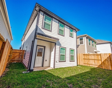 1547 Revolution Way - Photo Thumbnail 34