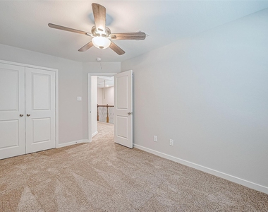 1547 Revolution Way - Photo Thumbnail 20
