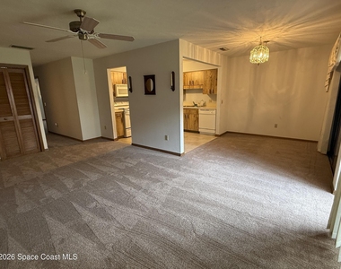 9032 Manchester Lane - Photo Thumbnail 2