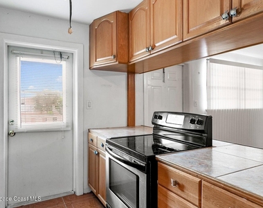 401 Monroe Avenue - Photo Thumbnail 18