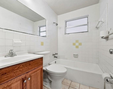 401 Monroe Avenue - Photo Thumbnail 16