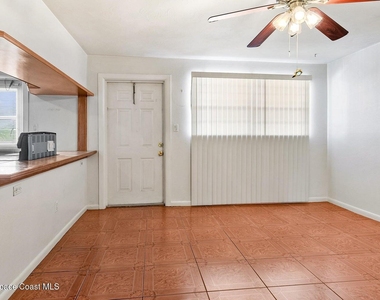 401 Monroe Avenue - Photo Thumbnail 2