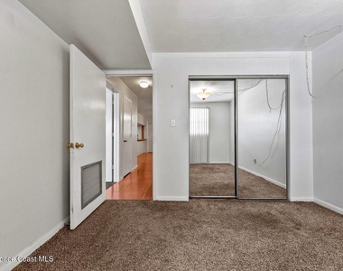401 Monroe Avenue - Photo Thumbnail 14