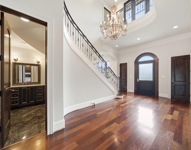 5339 Tilbury Drive - Photo Thumbnail 6