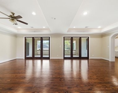 5339 Tilbury Drive - Photo Thumbnail 22