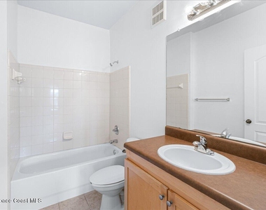 6411 Borasco Drive - Photo Thumbnail 12