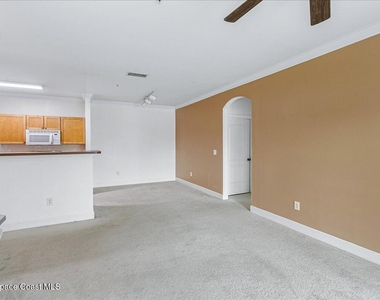 6411 Borasco Drive - Photo Thumbnail 16