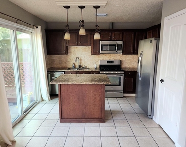 2402 Chestnut Mills Road - Photo Thumbnail 1