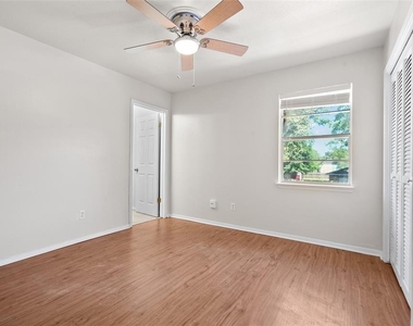 328 S 2nd Street - Photo Thumbnail 15