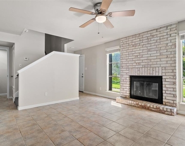 328 S 2nd Street - Photo Thumbnail 2