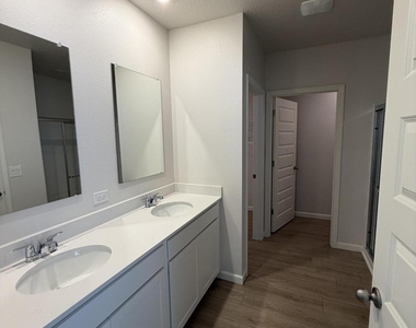 1434 Garabaldi Circle Se - Photo Thumbnail 20