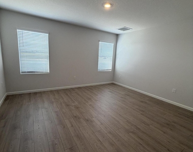 1434 Garabaldi Circle Se - Photo Thumbnail 19