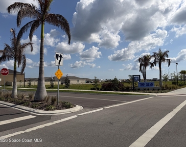 1434 Garabaldi Circle Se - Photo Thumbnail 30