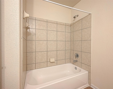 3235 Quarry Place Lane - Photo Thumbnail 37