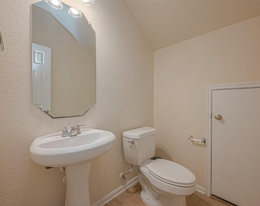 3235 Quarry Place Lane - Photo Thumbnail 27