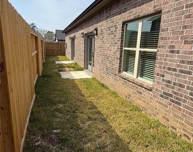 2615 Piemonte Avenue Cir - Photo Thumbnail 26