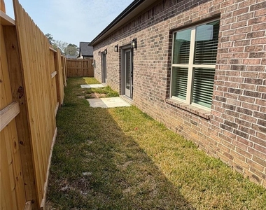 2615 Piemonte Avenue Cir - Photo Thumbnail 27