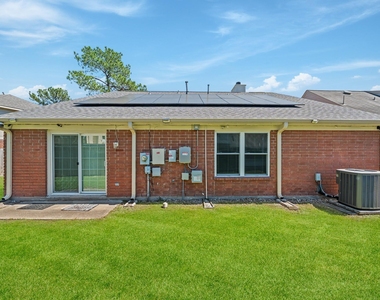 9915 Villa Verde Drive - Photo Thumbnail 21
