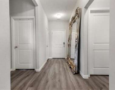 397 Road 5102 - Photo Thumbnail 21