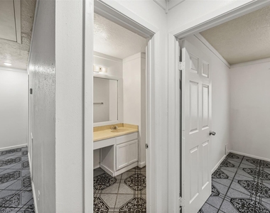 7226 Ridgeberry - Photo Thumbnail 11