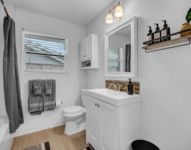 5918 Lattimer Drive - Photo Thumbnail 33