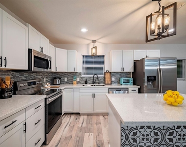 5918 Lattimer Drive - Photo Thumbnail 27