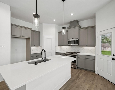 12946 Rio Mariano Lane - Photo Thumbnail 6