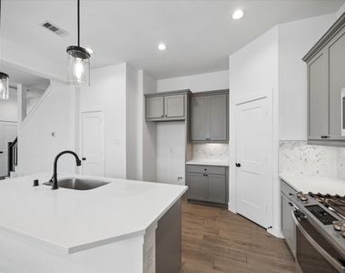 12946 Rio Mariano Lane - Photo Thumbnail 7